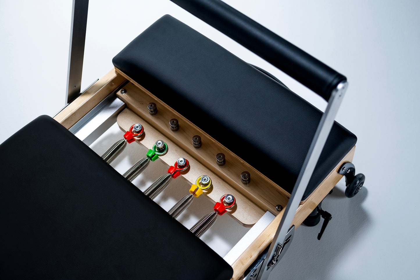 folding reformer close up equipment details