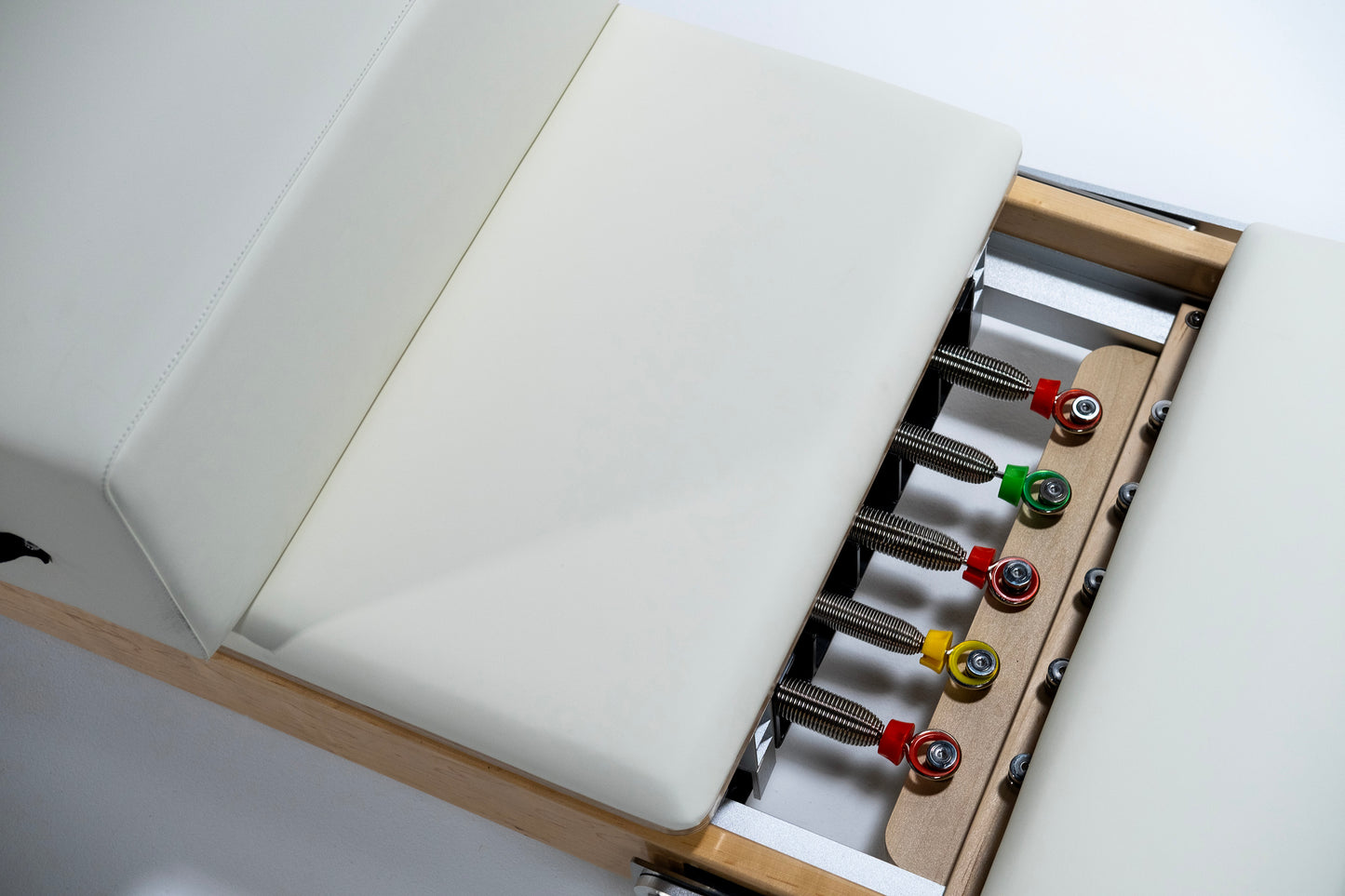 folding reformer in cream